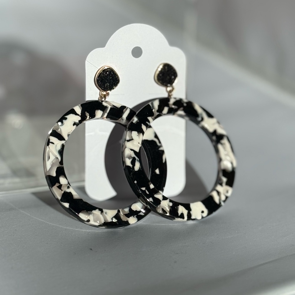 Elegant Black and White Hoop Earrings